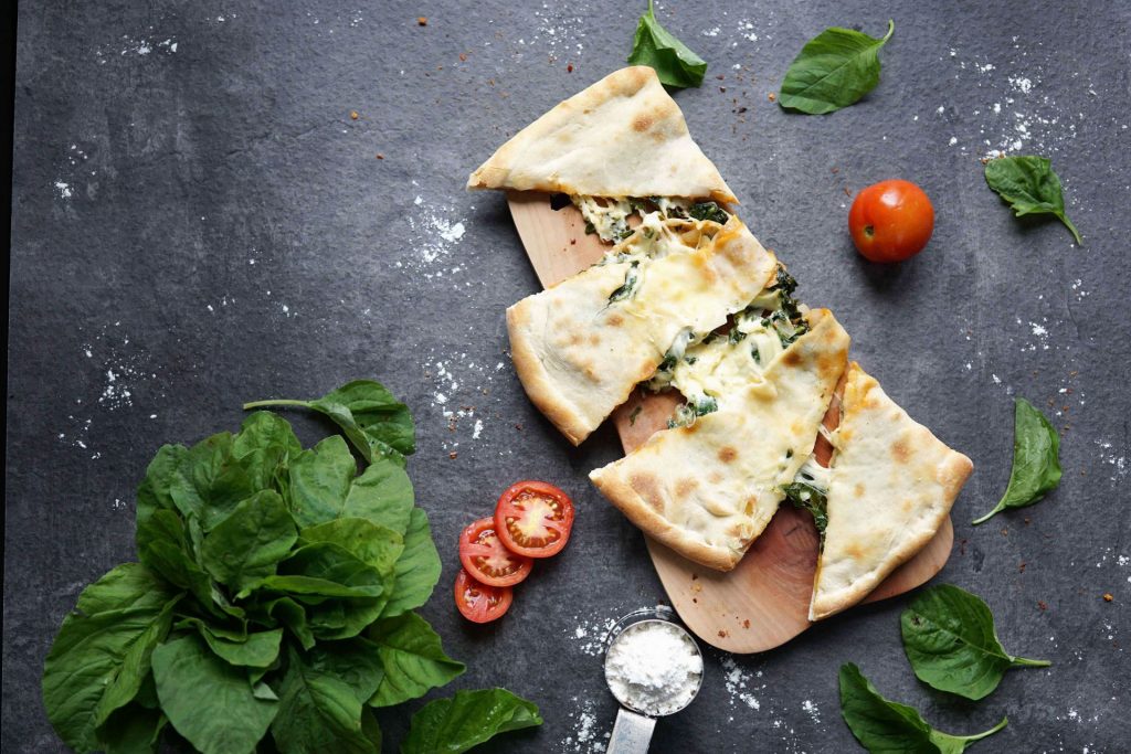 Re Born Mr Popeye Pizza Dengan Bayam Yang Dibalut Keju Mozarella Nan Gurih Panties Pizza Mr. Popeye Pizza is coming back !